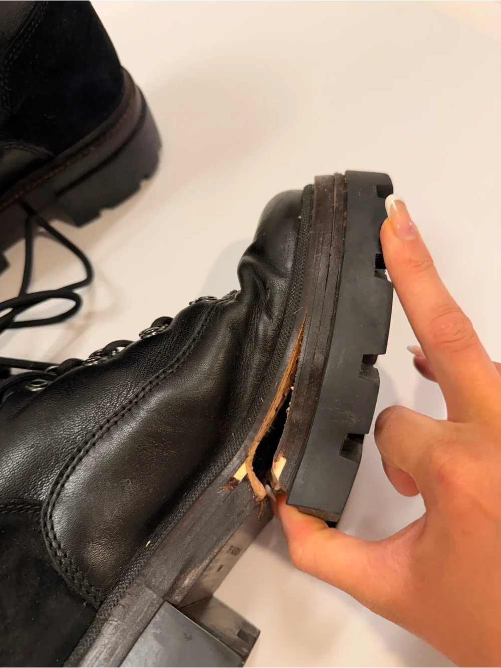 Tory Burch Miller Lug Hiker Boots Black Leather Combat Boots 8.5 Needs REPAIR